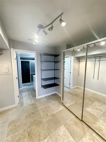 Building Photo - 3701 Turtle Creek Blvd