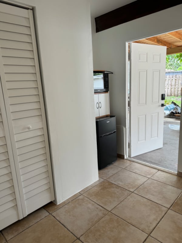 Building Photo - 251 NE 41st St