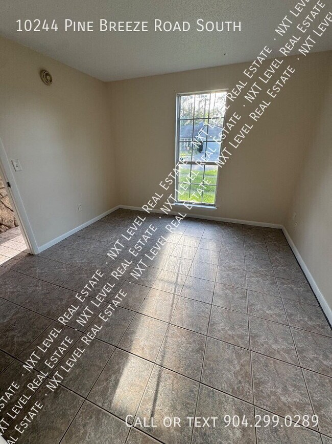 Building Photo - 10244 Pine Breeze Rd W