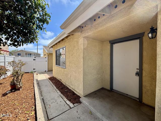 Building Photo - 4911 Catamaran St