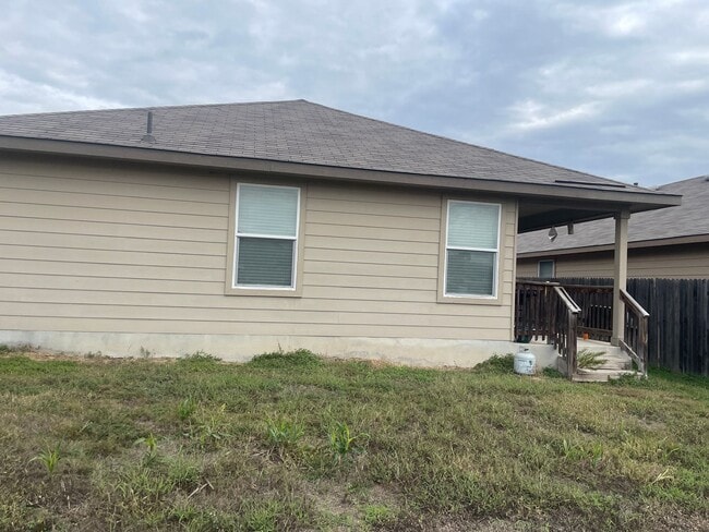 Building Photo - 13115 Maestro Spark