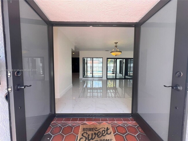 Building Photo - 8735 SW 54th Terrace