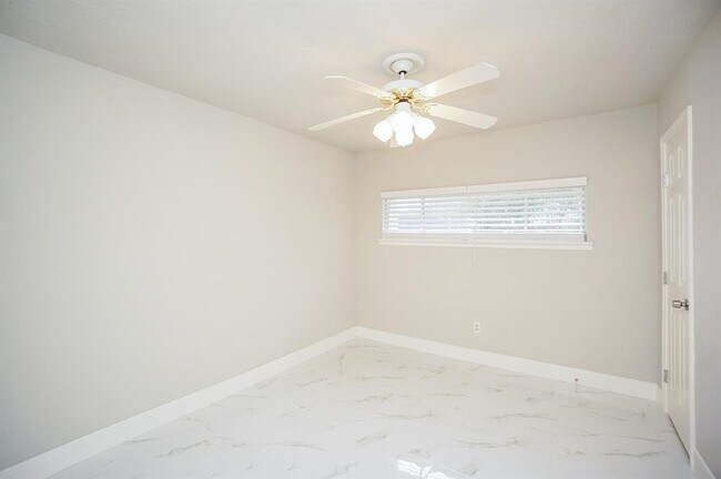 Building Photo - 11614 Brookledge Dr