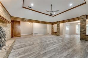 Building Photo - 612 Renee Ln