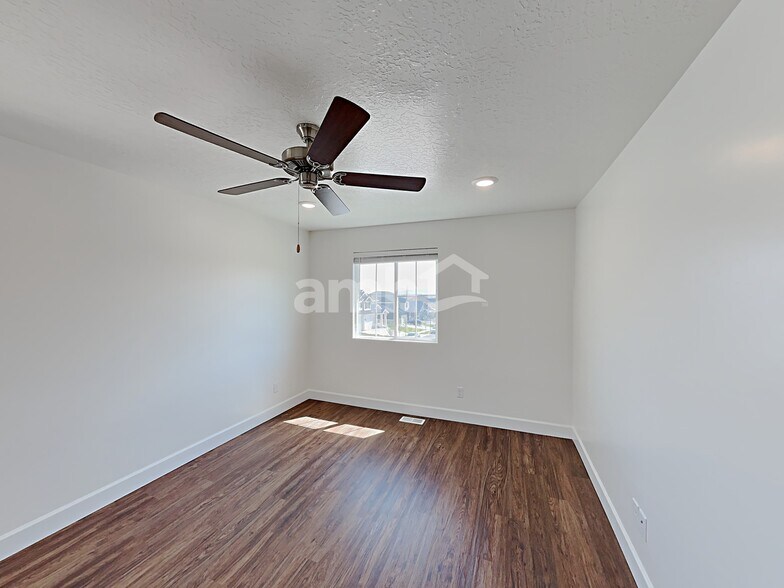 Building Photo - 5902 Verdigris Dr