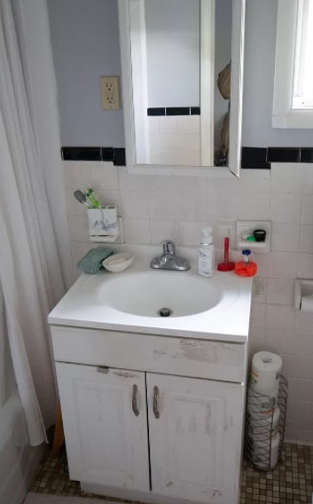 Bathroom - 12 E Church St