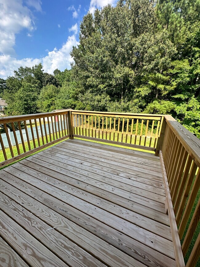 Building Photo - 5724 Rockingwood Dr