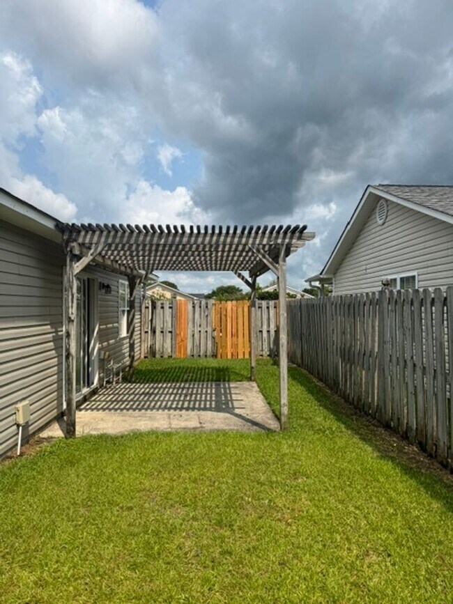 Building Photo - 7222 Konlack Ct