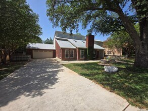 Building Photo - 3623 Green Spring