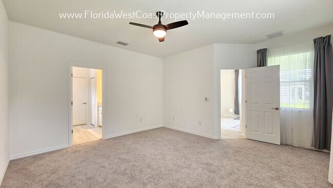 Building Photo - OUTSTANDING SUMMERWOODS -PARRISH 3 BEDROOM...