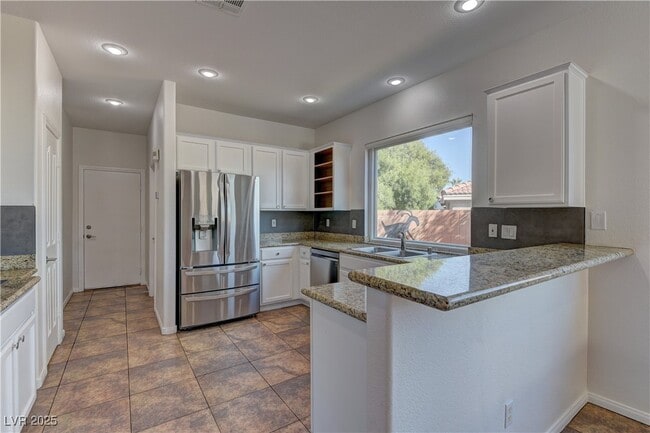 Building Photo - 10125 James Harbin Ave