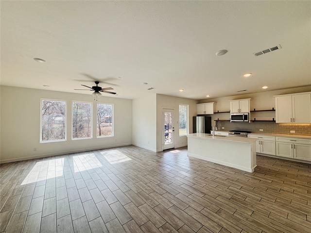 Building Photo - 4508 Hogan's Alley Dr