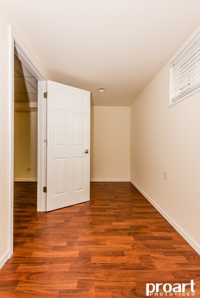 Building Photo - 1523 Johnstown Ct