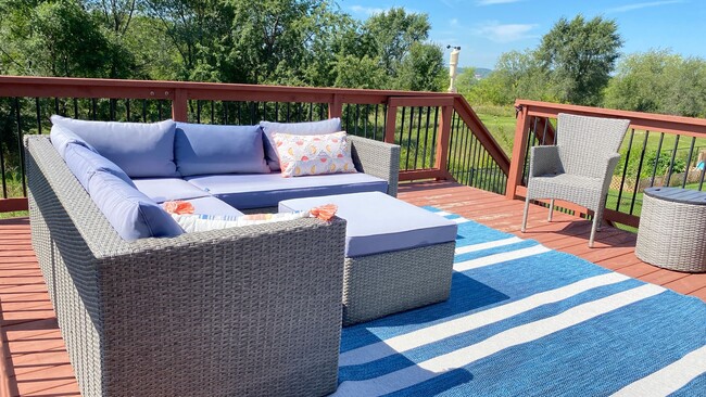 Building Photo - Cozy tranquility 6mi from Mayo 4bed/3bath