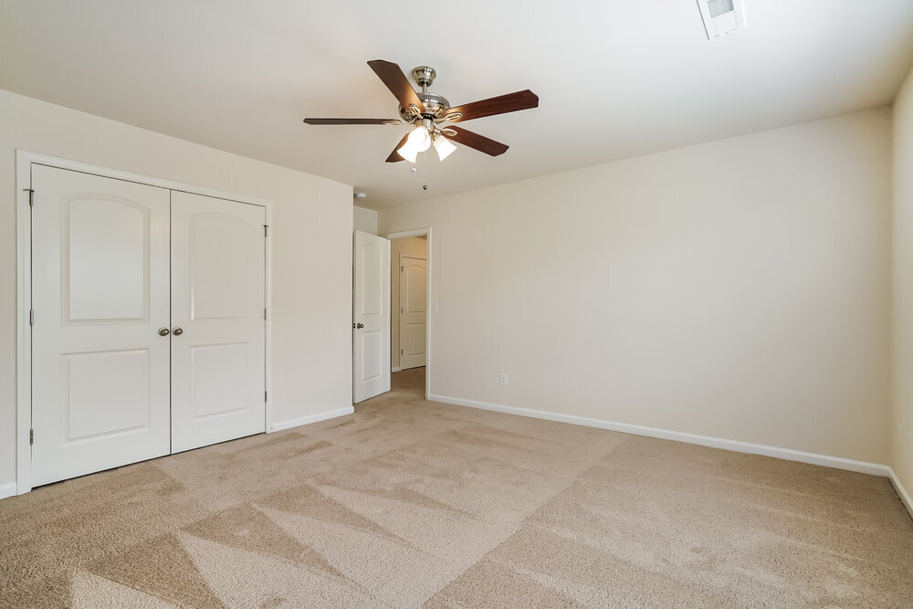 Building Photo - 52 Badger Pass Dr