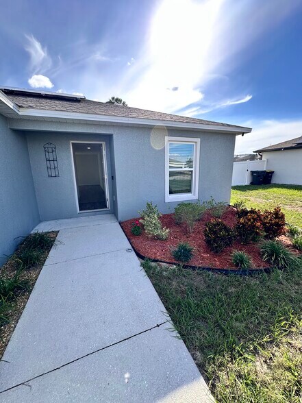 Primary Photo - 108 Maple Dr