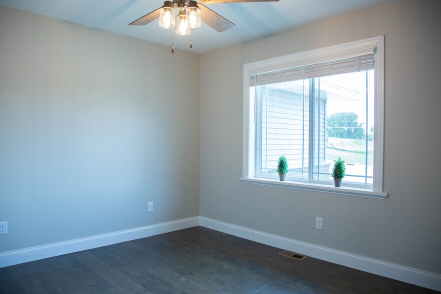 Building Photo - 2169 Black Foot Ln