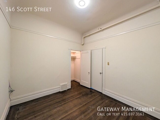 Building Photo - 146 Scott St