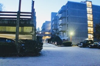 Building Photo - 55 Tall Oaks Dr