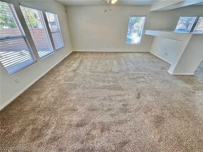 Building Photo - 584 Playa Linda Pl