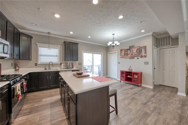 Building Photo - 109 Shaley Dr