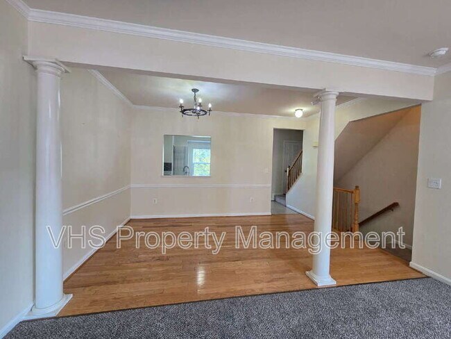 Building Photo - 6186 Library Ln