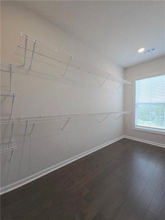 Building Photo - 657 SUMMIT HILL Way