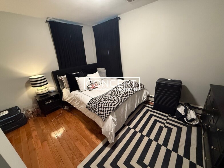 Building Photo - 276-278 Parker Hill Ave. Unit B