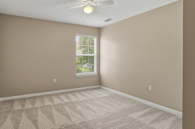 Building Photo - Townhome in Villages at Towne Park