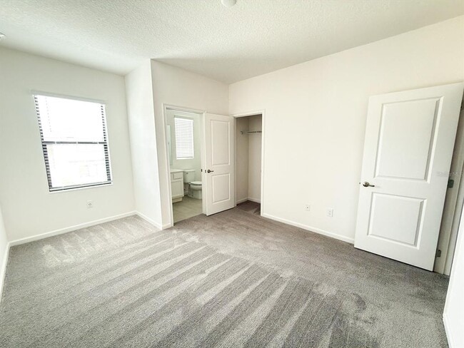 Building Photo - 1250 Butterfly Orchid Rd