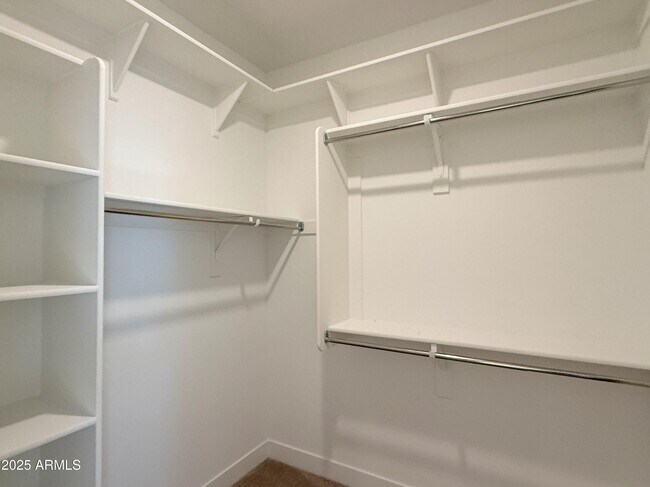 Building Photo - 10203 W Crittenden Ln