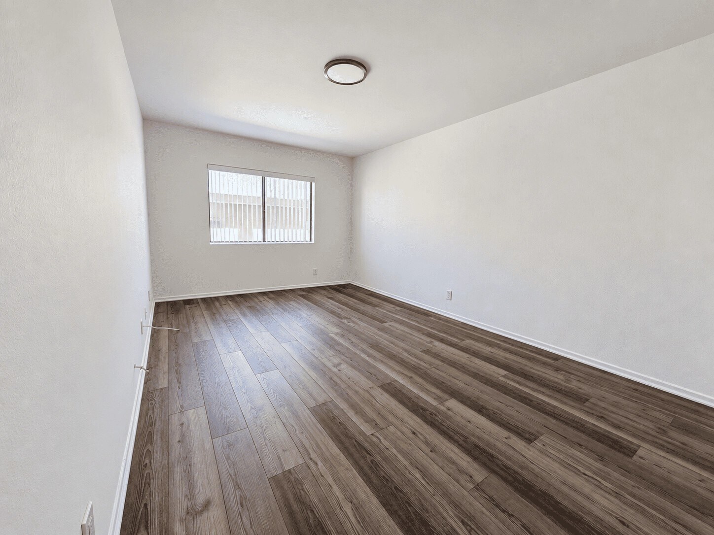 Building Photo - 4454 Coldwater Canyon Ave