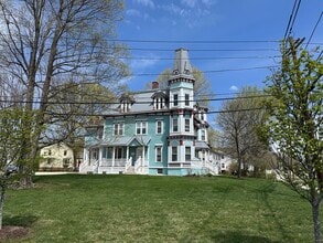 Building Photo - 46 N Main St
