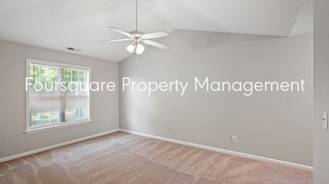 Building Photo - End Unit Townhome | Sunroom| Community Poo...