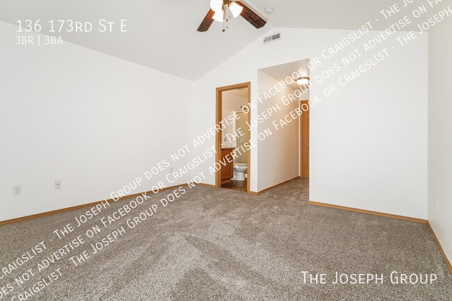 Building Photo - 136 173rd St E