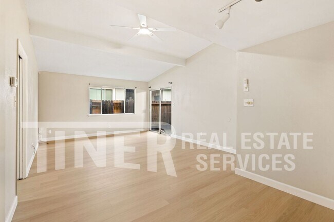 Building Photo - 4911 Douvan Ct