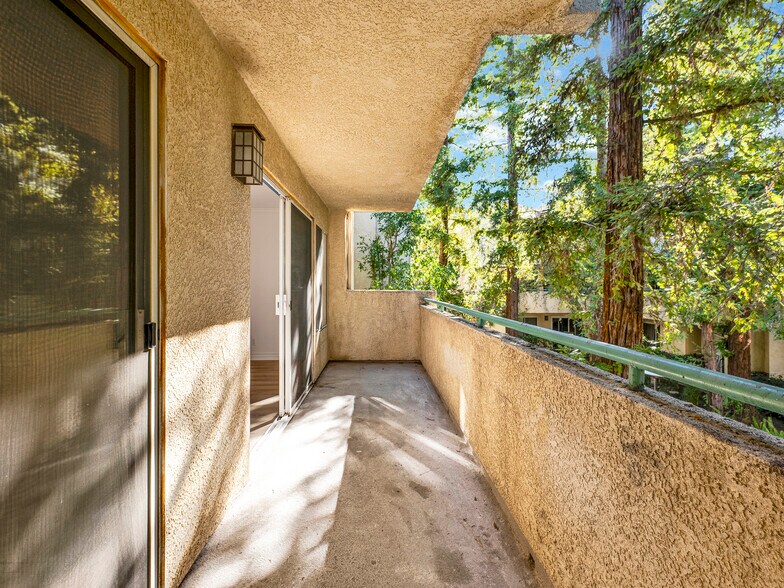 Building Photo - 7800 Topanga Canyon Blvd