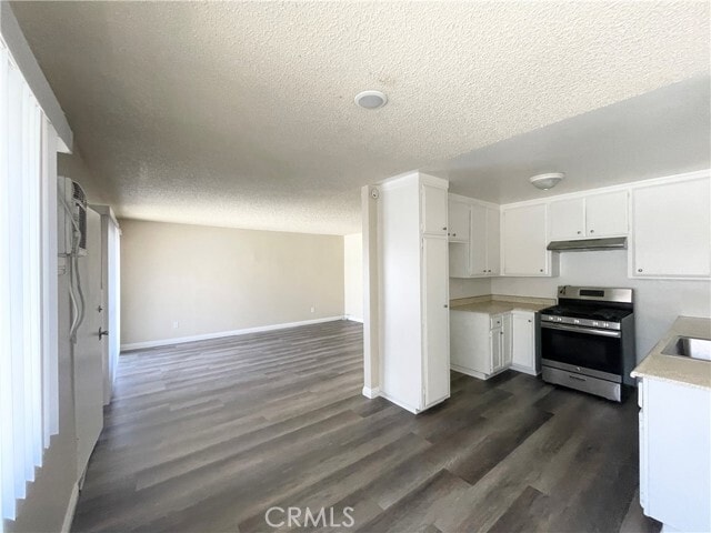 Building Photo - 10381 Pradera Ave