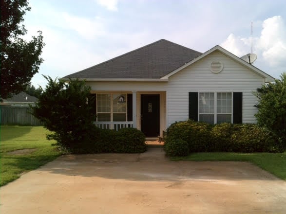 Primary Photo - 306 Haverhill Cir