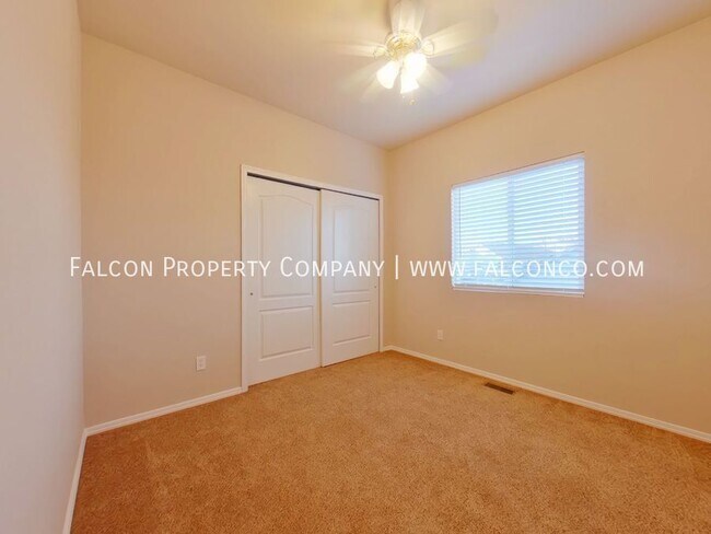 Building Photo - 3260 Waverly Ln