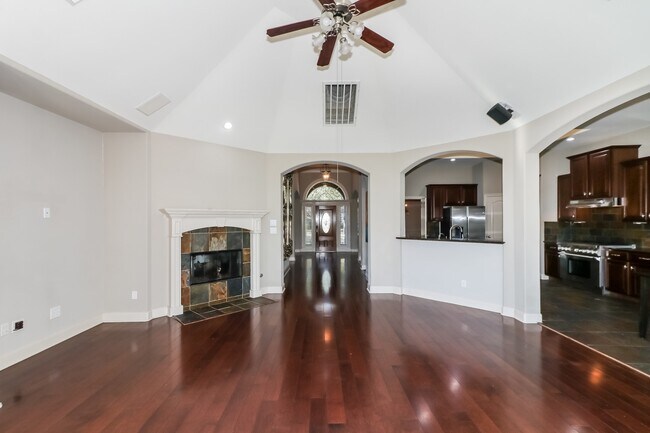 Building Photo - 2718 Van Gogh Ln