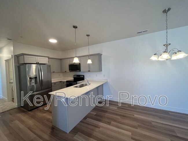 Building Photo - 1923 N 3410 W