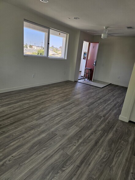 ENTRANCE TO UNIT - 16222 S Ainsworth St