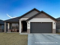 Building Photo - 7504 89th St