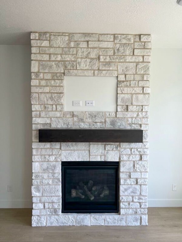 Building Photo - 1360 E 1220 N