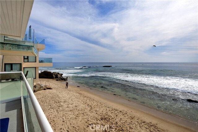 Building Photo - 1249 Ocean Front