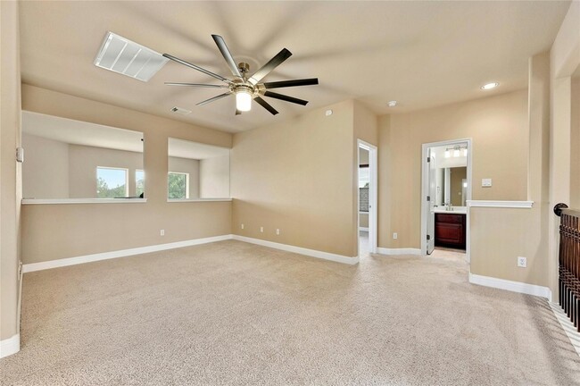 Building Photo - 10713 Desert Willow Loop