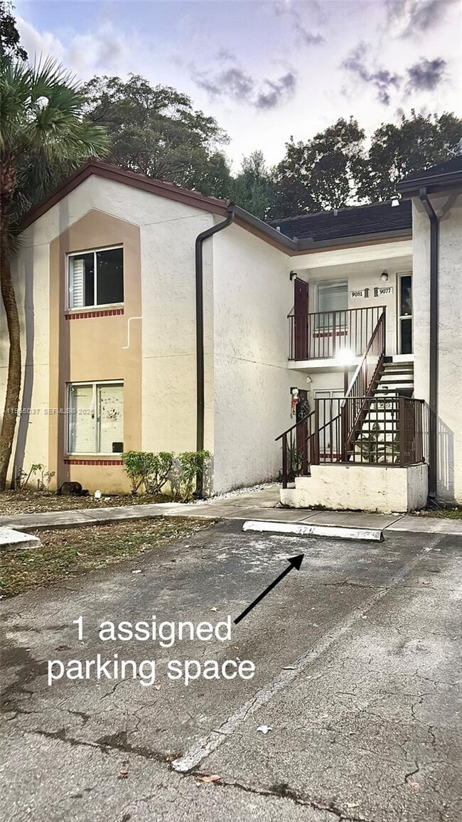 Building Photo - 9081 SW 138th Pl