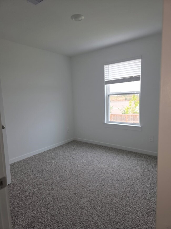 Building Photo - 2803 Lisburn Ter Ln