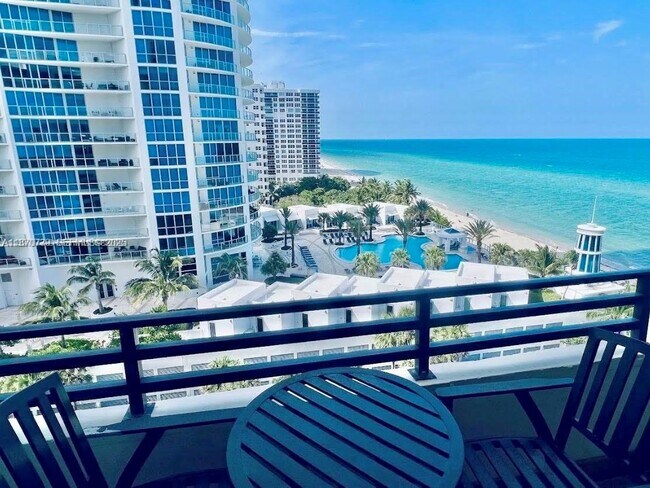 Building Photo - 3505 S Ocean Dr